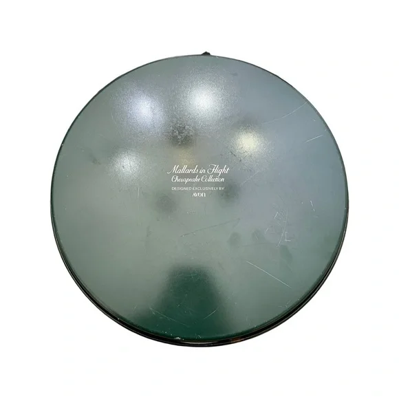 AVON | Mallards in Flight Chesapeake Collection - Picture 2 of 2